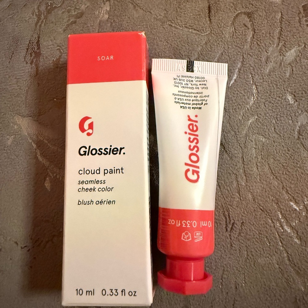 Glossier Cloud Paint in Soar - Vibrant Coral